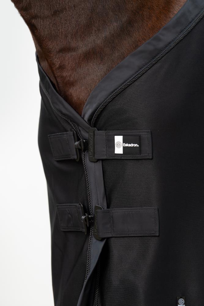Eskadron Abschwitzdecke Dura Emblem D 24 S/S black M