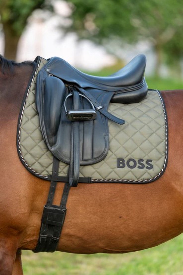 BOSS Equestrian Schabracke DR Olivine